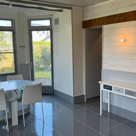 Grand 3p Avec Jardin, Proche Centre, Calme - - Fr-1-487-367 *