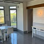 Grand 3p Avec Jardin, Proche Centre, Calme - - Fr-1-487-367 *