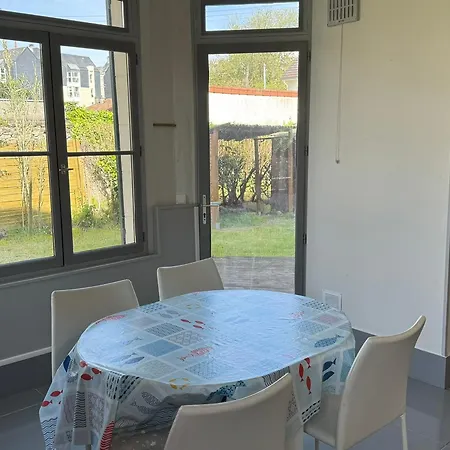 Grand 3p Avec Jardin, Proche Centre, Calme - - Fr-1-487-367 * Cabourg