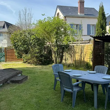 Grand 3p Avec Jardin, Proche Centre, Calme - *