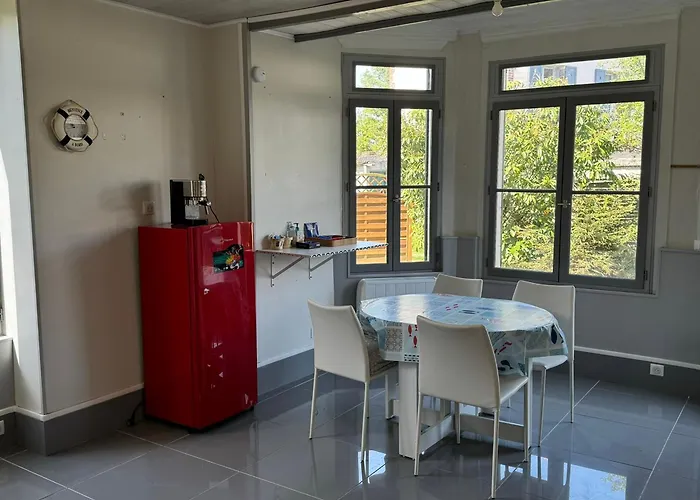 Grand 3p Avec Jardin, Proche Centre, Calme - - Fr-1-487-367 *